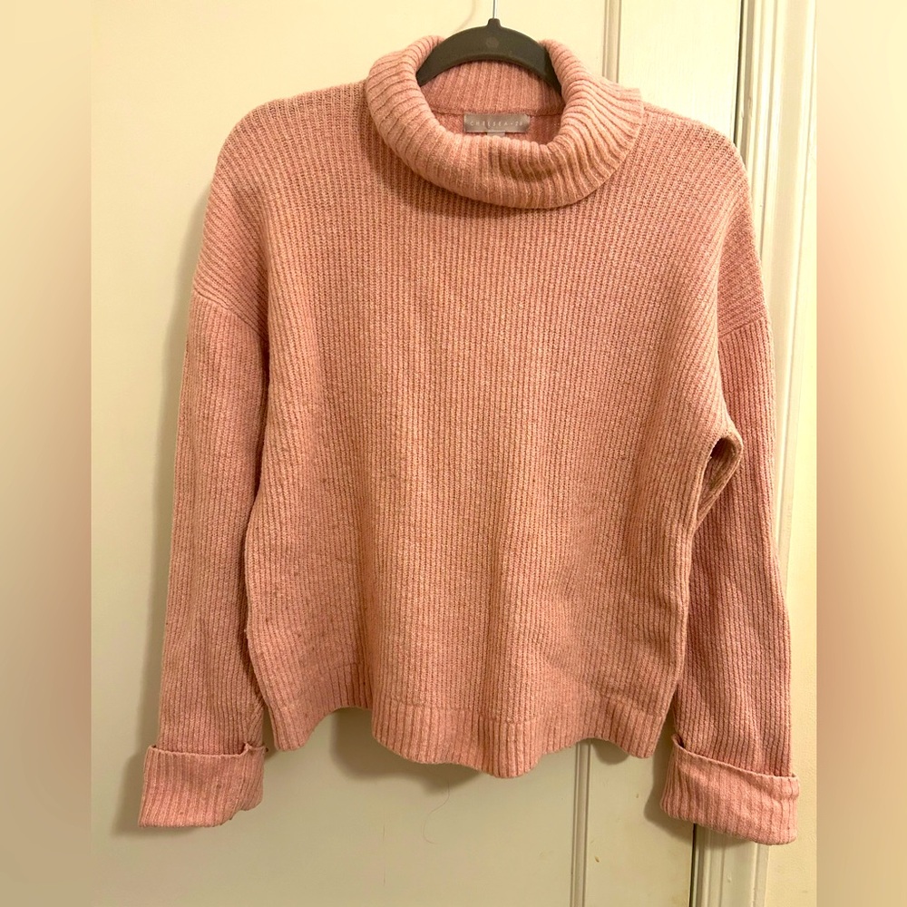 Chelsea 28- turtleneck wool blend sweater- size xs-color pink